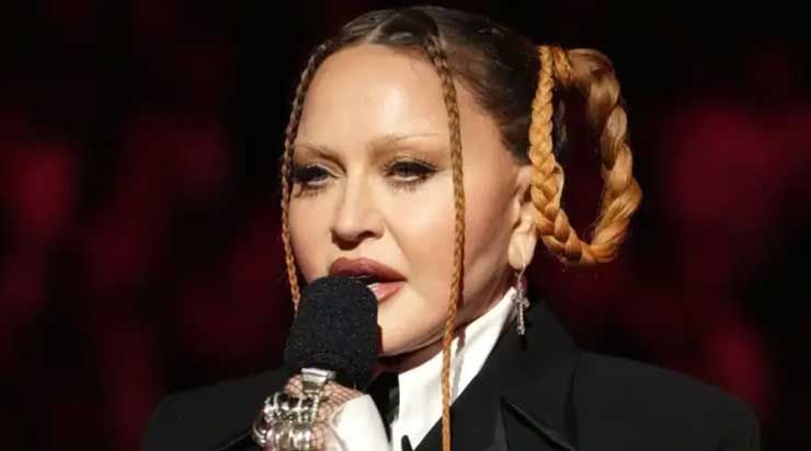 madonna-2_MmmK6.jpg